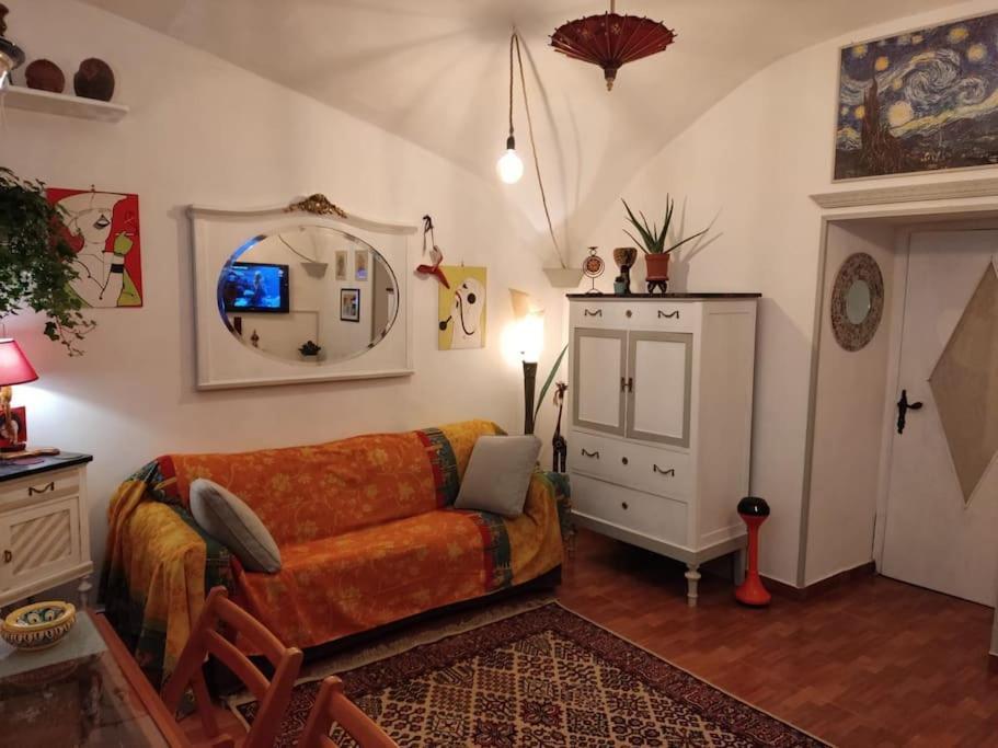 Casa Vacanza-Donnamalia Napoli Centro Storico Villa Luaran gambar